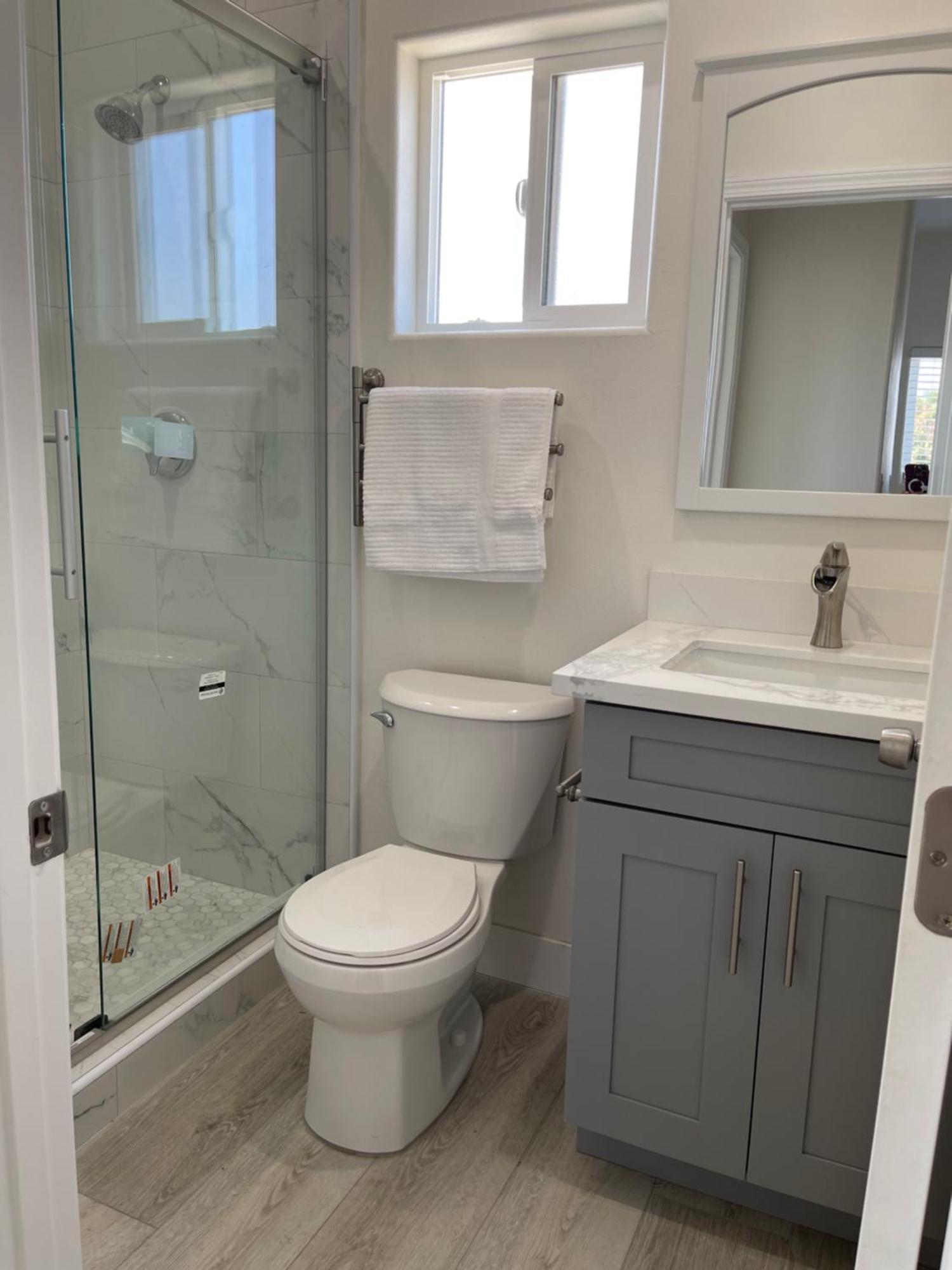 Holiday home New 2-story House 3 Bedrooms 3 Bathrooms In Near Disneyland- Knotts In The Same Lot Of 3 Separate